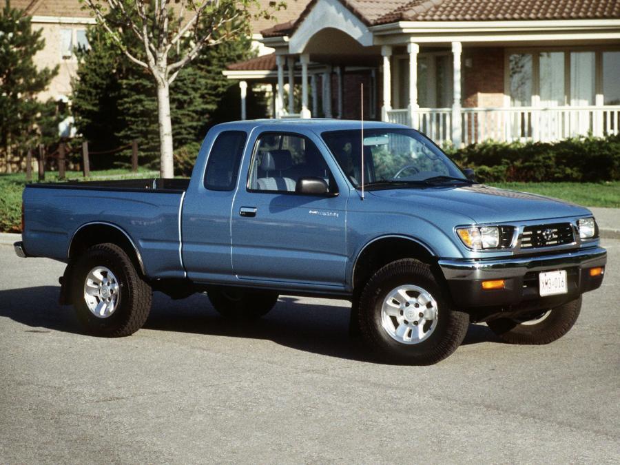  Toyota Tacoma Xtracab 4WD 1995 года  (фото 2 из 5)